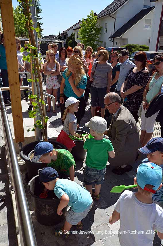 Eröffnung Kindertagesstätte "Haus der kleinen Füße" 08